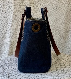 "Left You a Note" Shoulder bag - Image 8